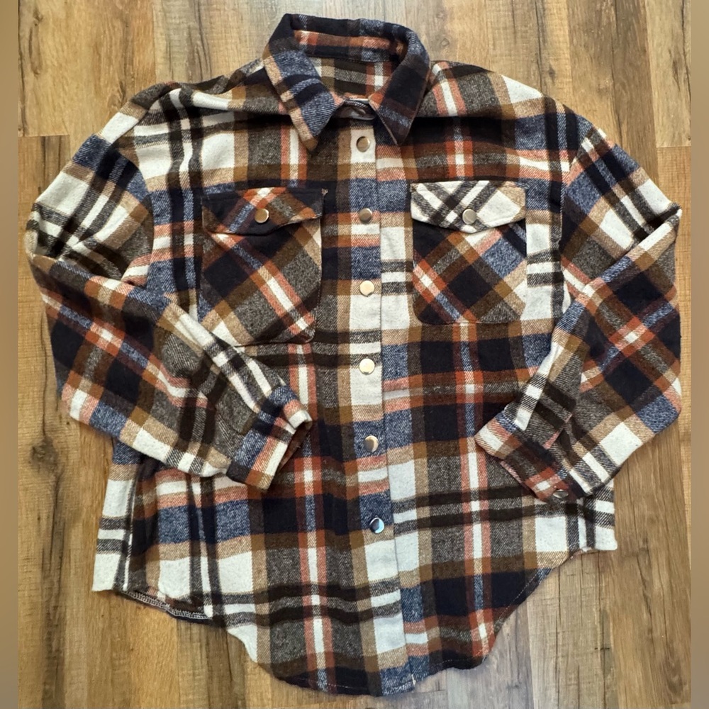 Women’s shacket- Brown, Blue, and Cream